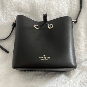 Kate Spade Leather crossbody bucket bag